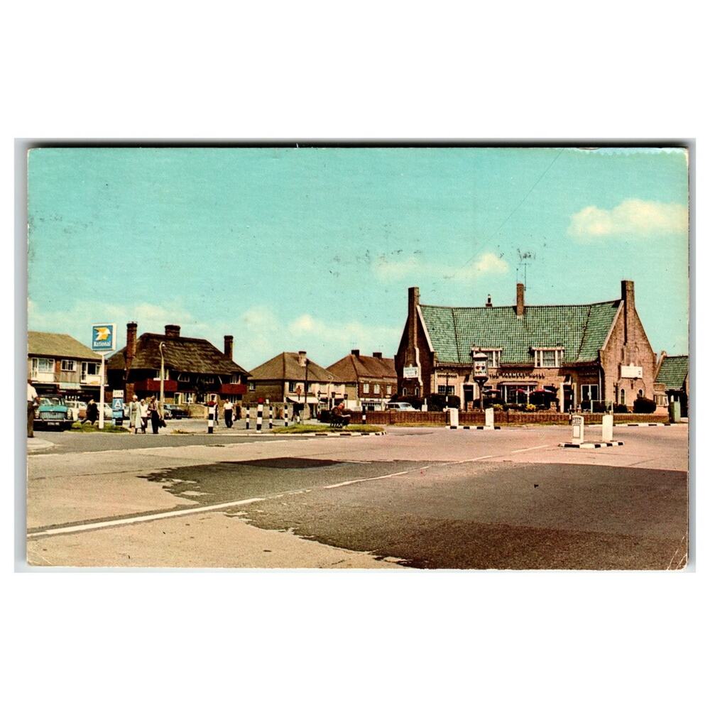 Vintage Postcard: Mislabeled Wrigley Bldg, UK Village Scene, Curtichcolor
